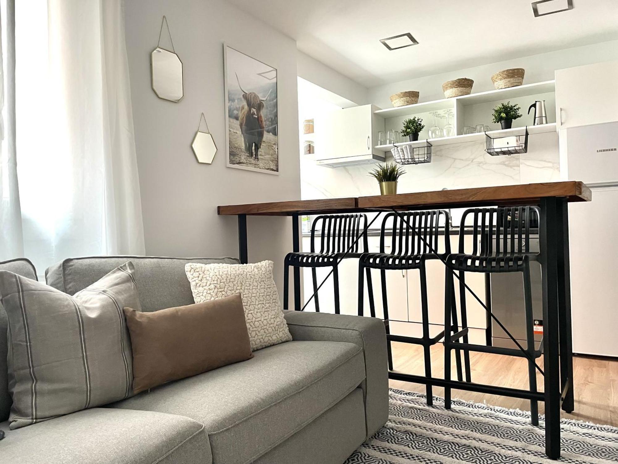 Moderno Apartamento Cerca Del Metro Билбао Екстериор снимка